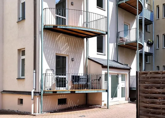 malerische Maisonettewohnung mit zwei Balkonen