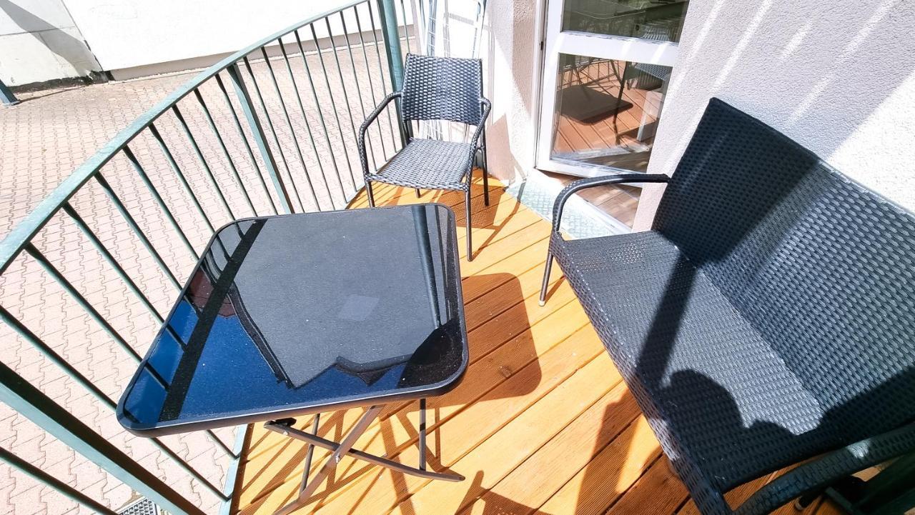 Malerische Maisonettewohnung Mit Zwei Balkonen Apartment *